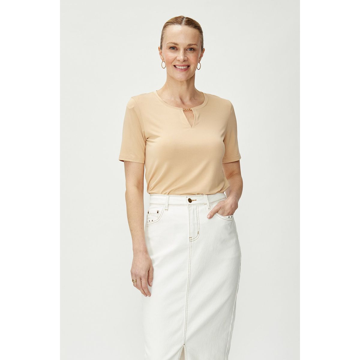 MA GRIFFE - Polera Manga Corta Beige Mujer Magriffe