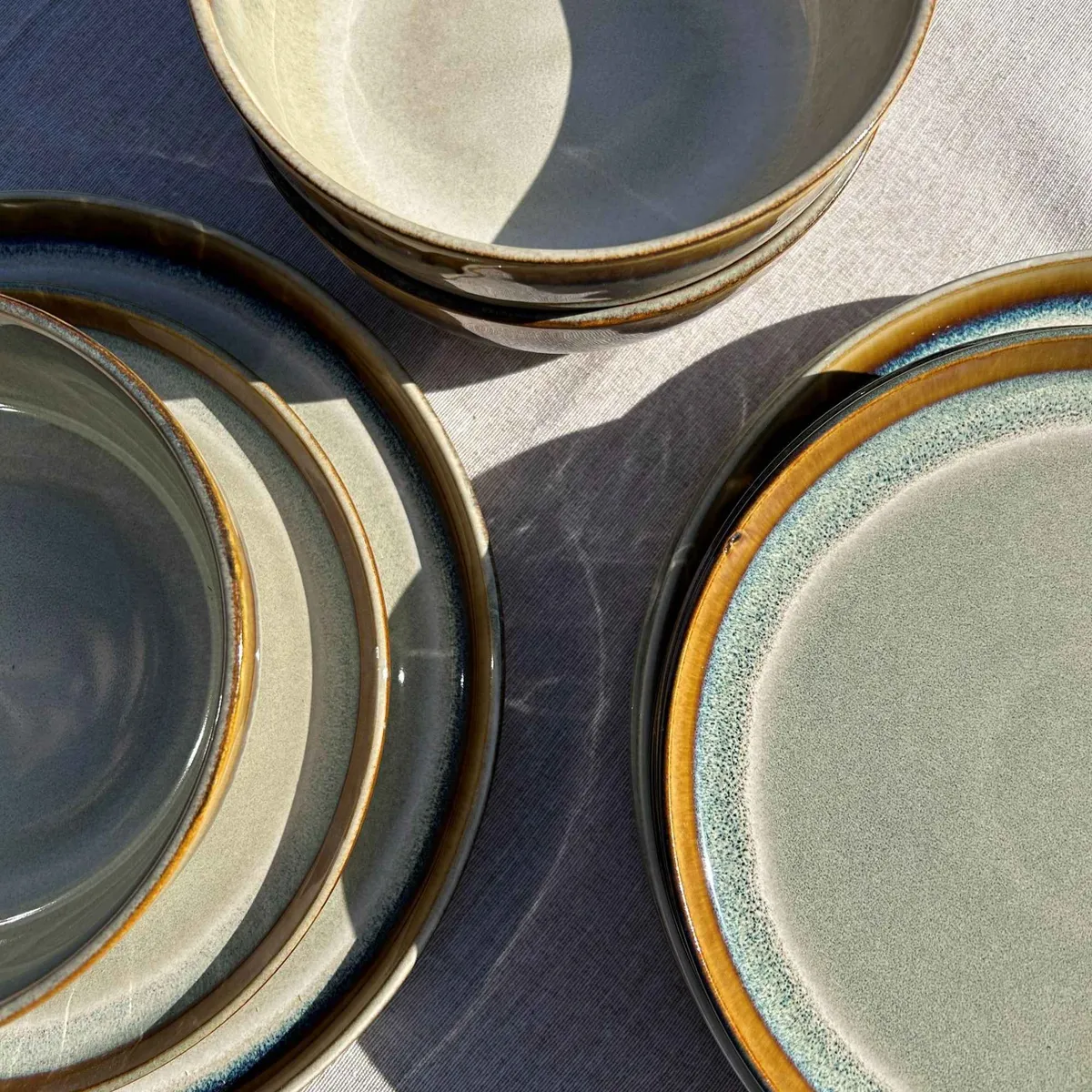 DECO EXPRESS - Juego De Vajilla 18 piezas Loza Cerámica Lisboa