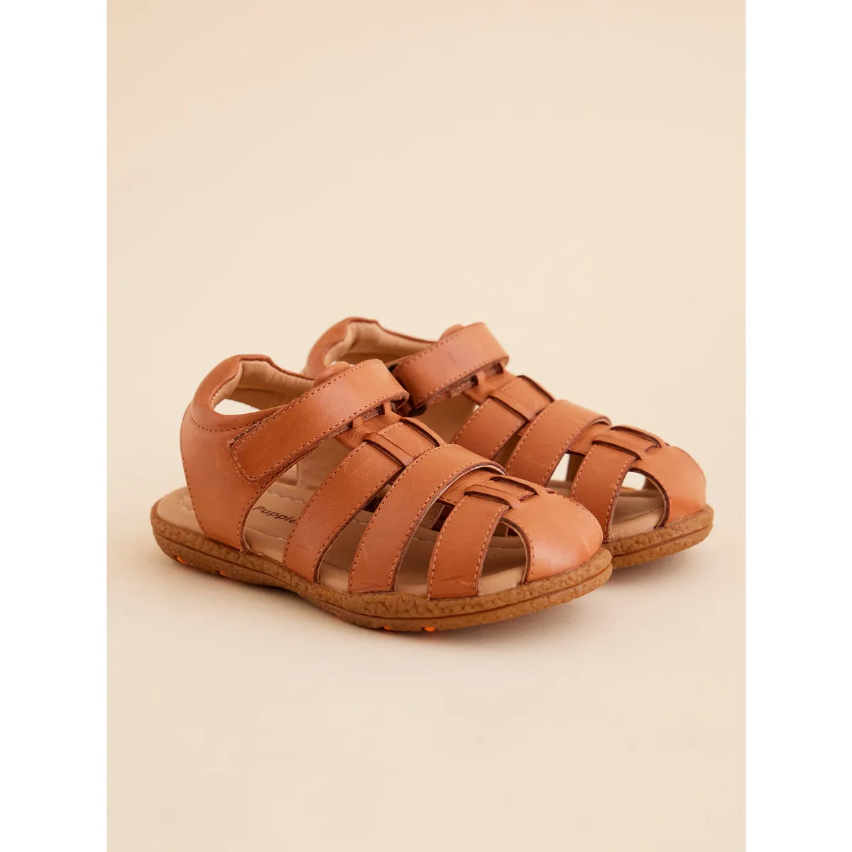 HUSH PUPPIES - Sandalia Cuero Café Niño New Coconut (26-29) HUSH PUPPIES