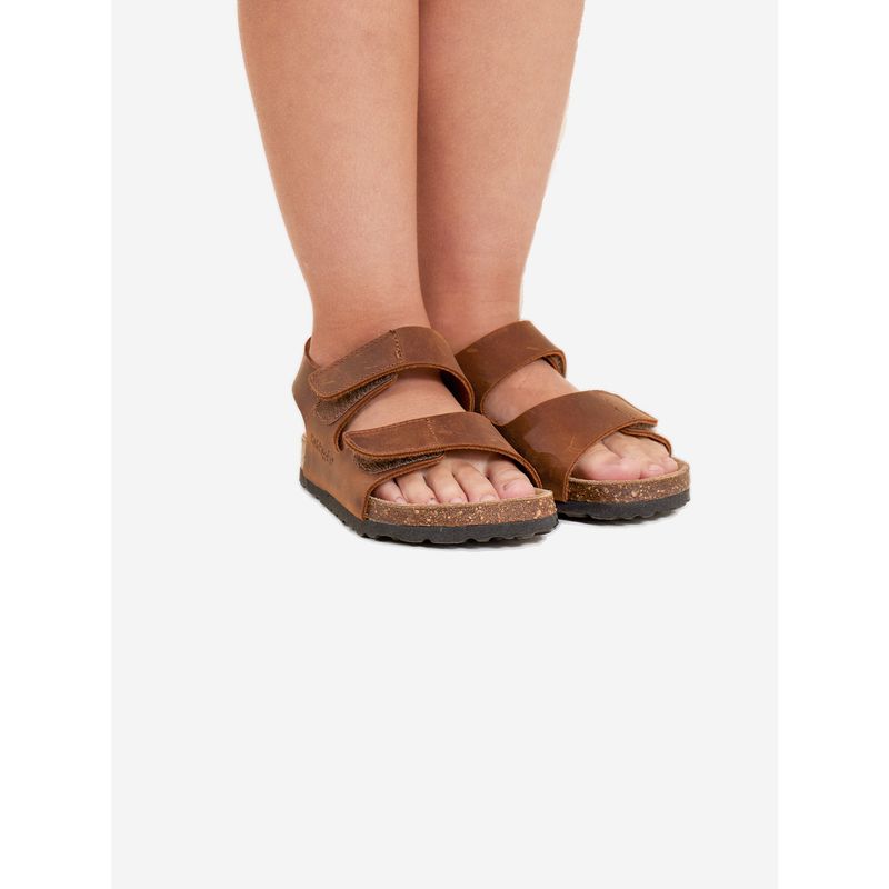 HUSH PUPPIES - Sandalia Cuero Café Niño Caleb [28-34] HUSH PUPPIES