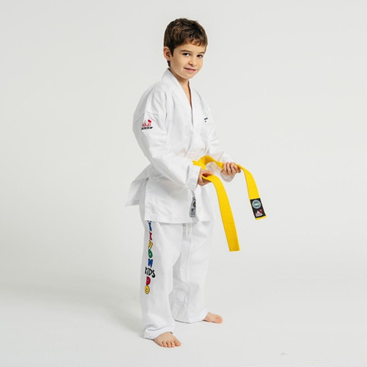 FUJIMAE - Dobok Itf Kids 125cm a 135cm más cinturón blanco