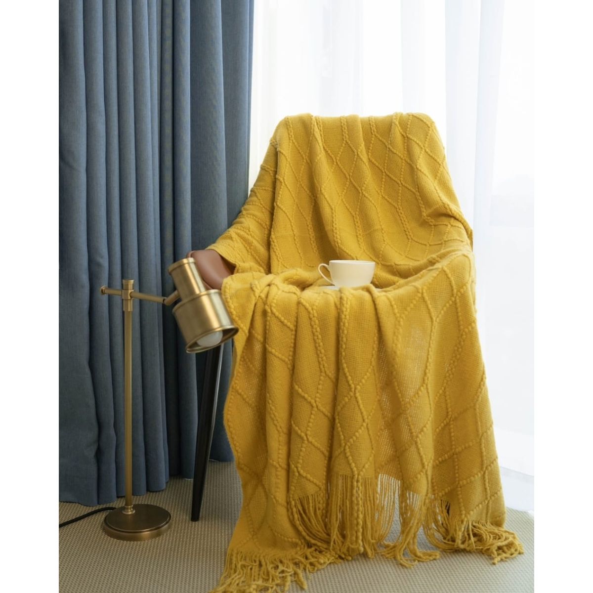 ANGELES DEL HOGAR - Manta de Sofa Con Flecos 172 cm x 127 cm Mostaza