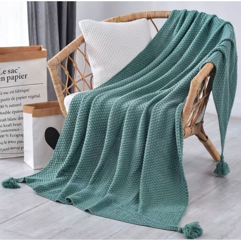 ANGELES DEL HOGAR - Manta de Sofa Con Ponpones 130 cm x 150 cm Verde Menta