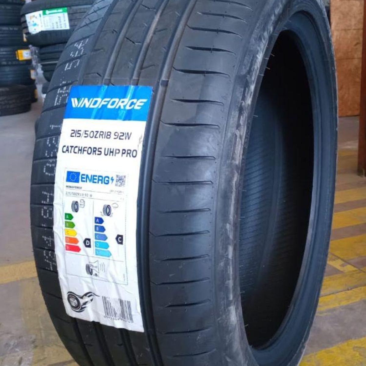 WINDFORCE - NEUMATICO 21550 R18 WINDFORCE CATCHFORS UHP 92W