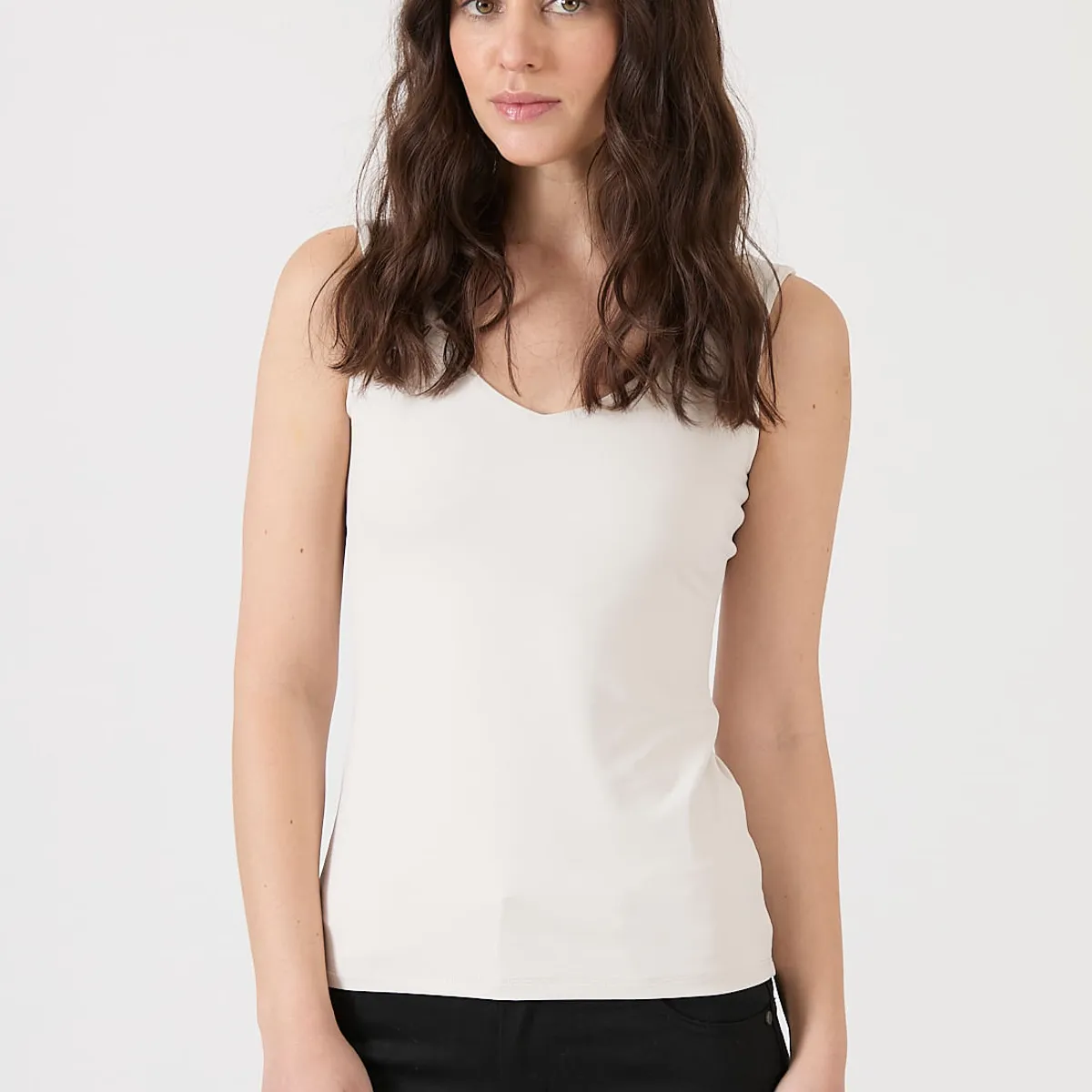 PRIVILEGE - Polera poliamida beige 1581