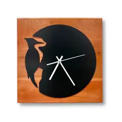 GENERICO - Reloj de Muro Cuadrado en Madera y Fierro RMCL02