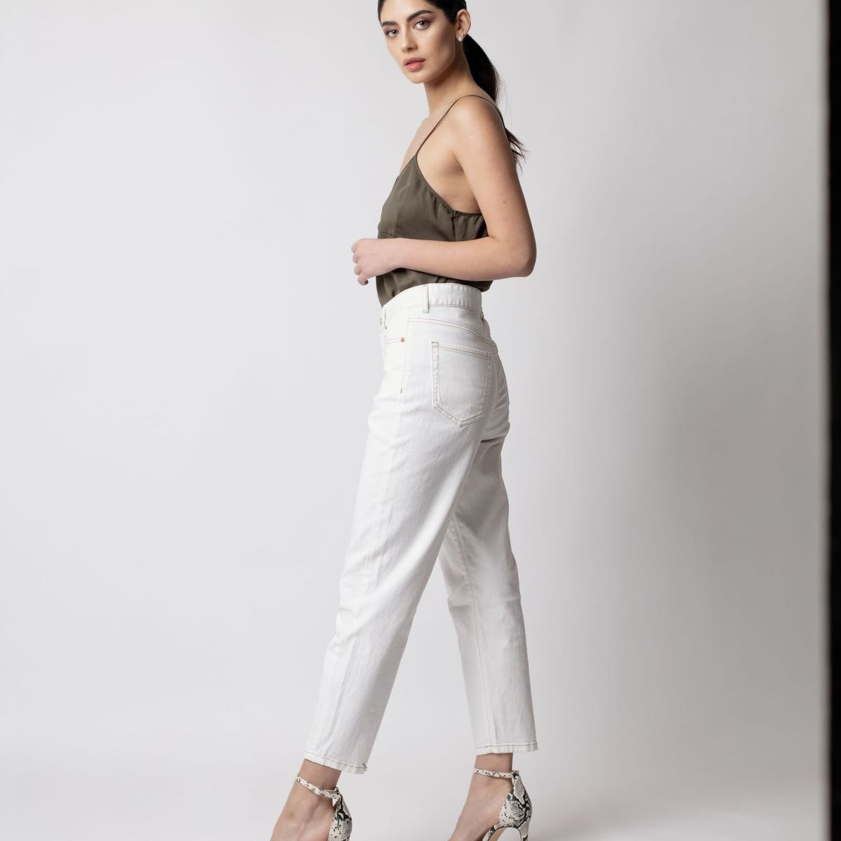 MOMCHIC - Jeans Mom Olivia Crudo