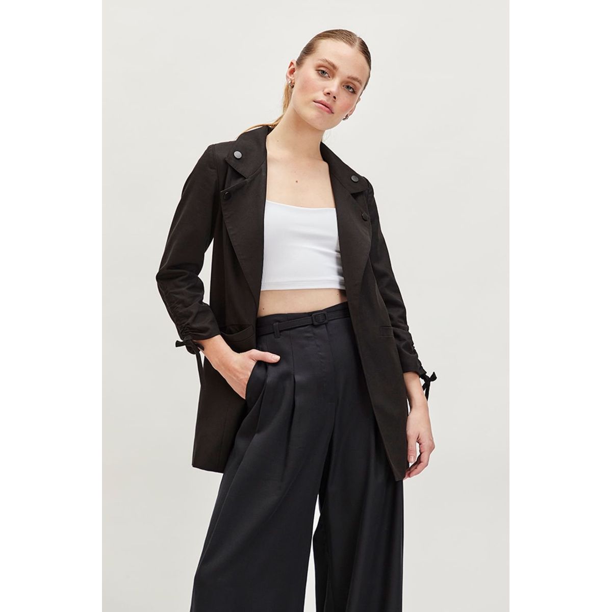 IO - Tapado Abierto Negro Mujer Io