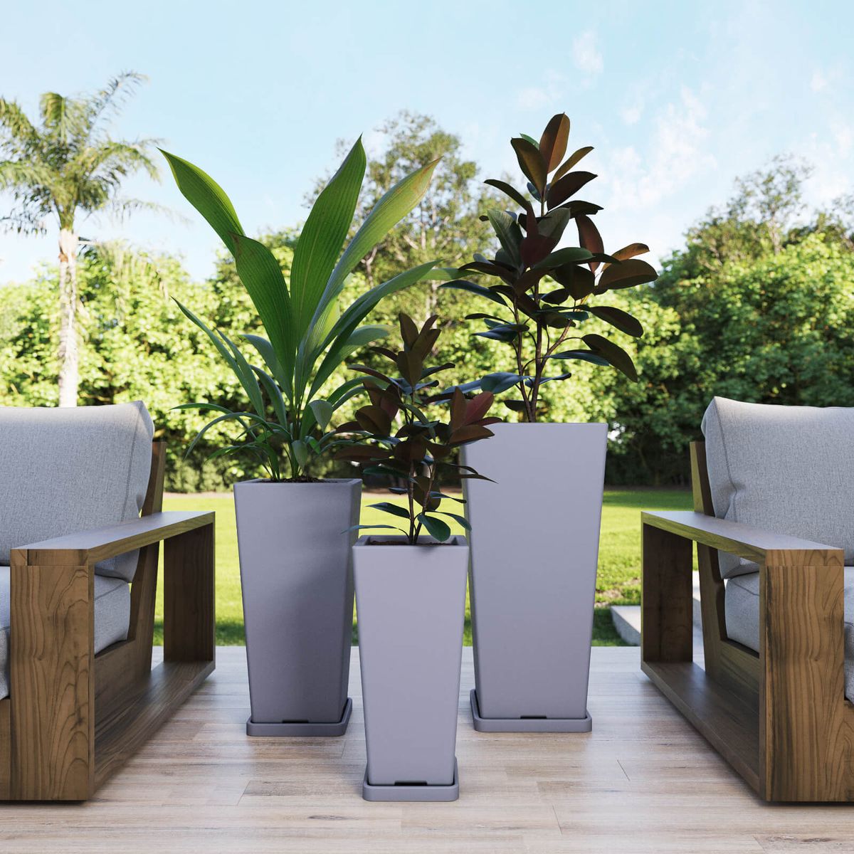 AMALFI - Macetero De Plástico Piramidal 55x27 Cm 30 Litros Con Plato Color Gris Grafito