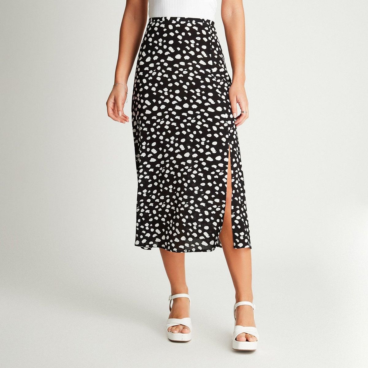 ACUARELA - Falda Larga Recta Negro Estampado