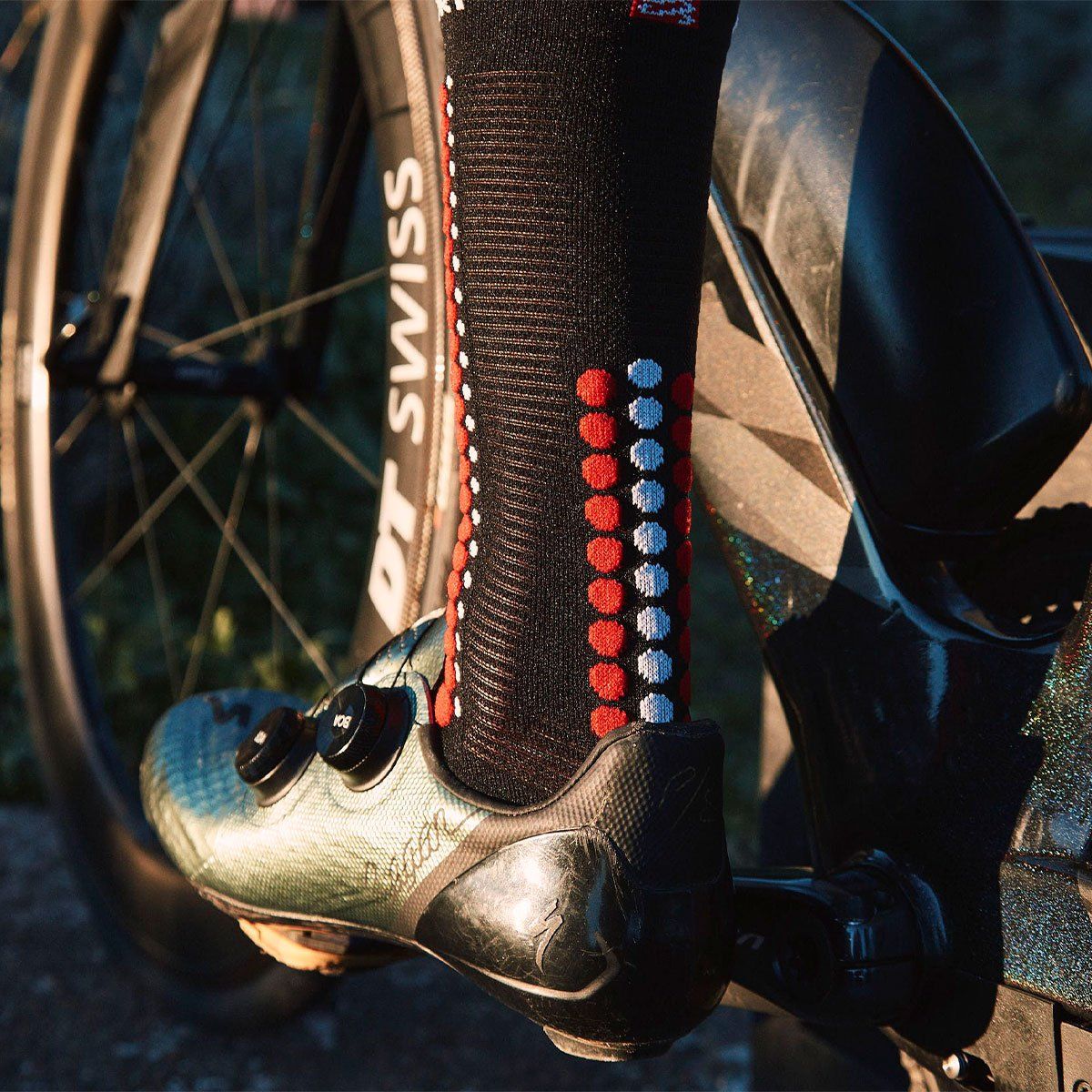 COMPRESSPORT - Calcetín Pro Racing V4.0 Bike Blackk