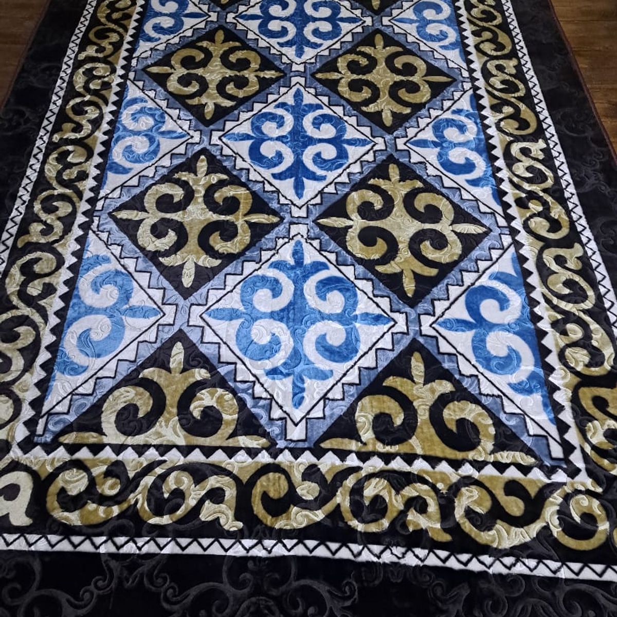 GENERICO - ALFOMBRA PERSAS "TIPO A"  CON ANTIDESLIZANTE Y DISEÑOS EN ALTO RELIEVE