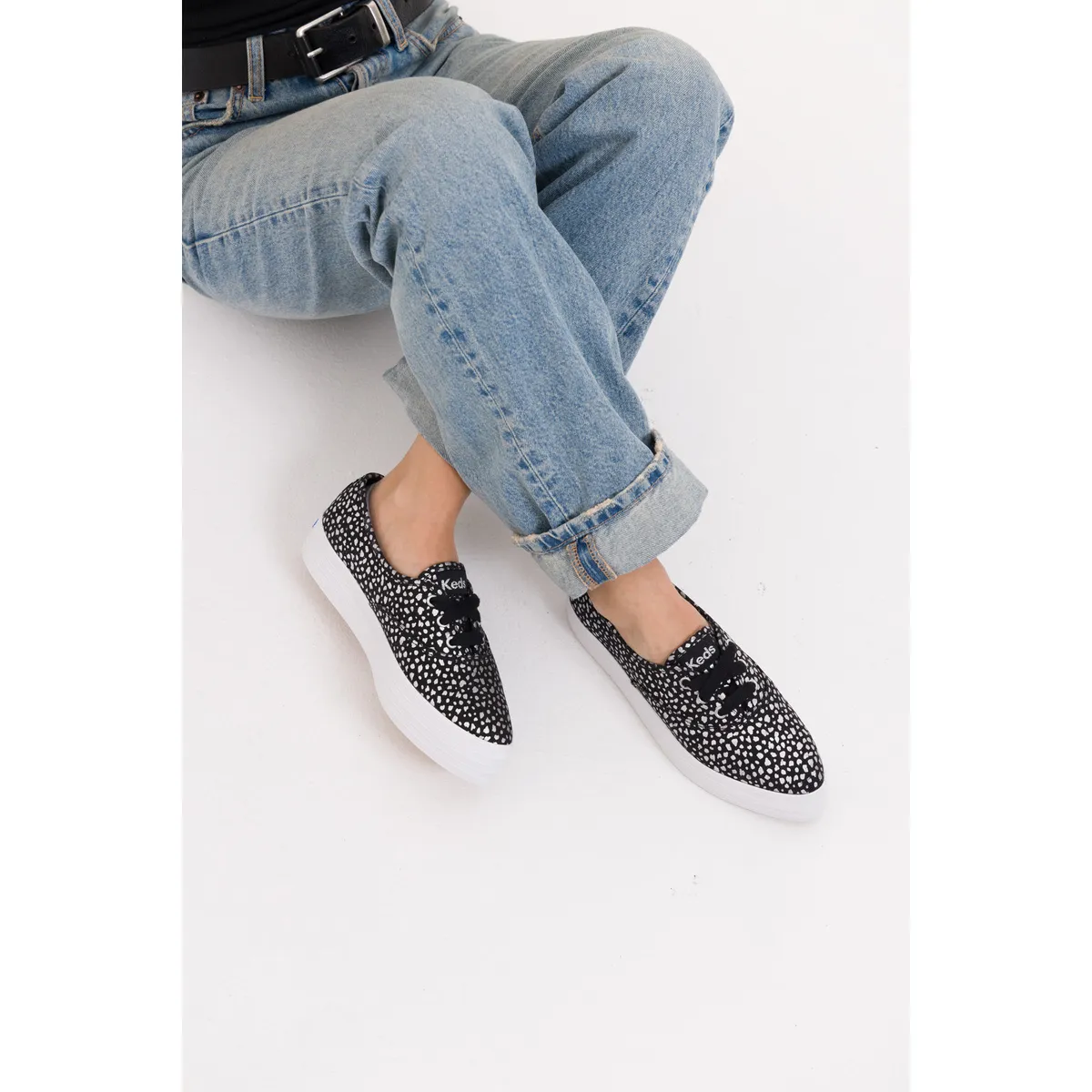 KEDS - Zapatilla Negra Mujer Point Canvas KEDS