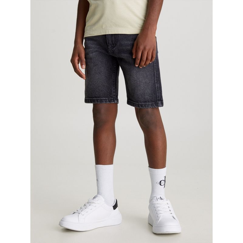 CALVIN KLEIN - Short Niño Relaxed Washed Negro Calvin Klein
