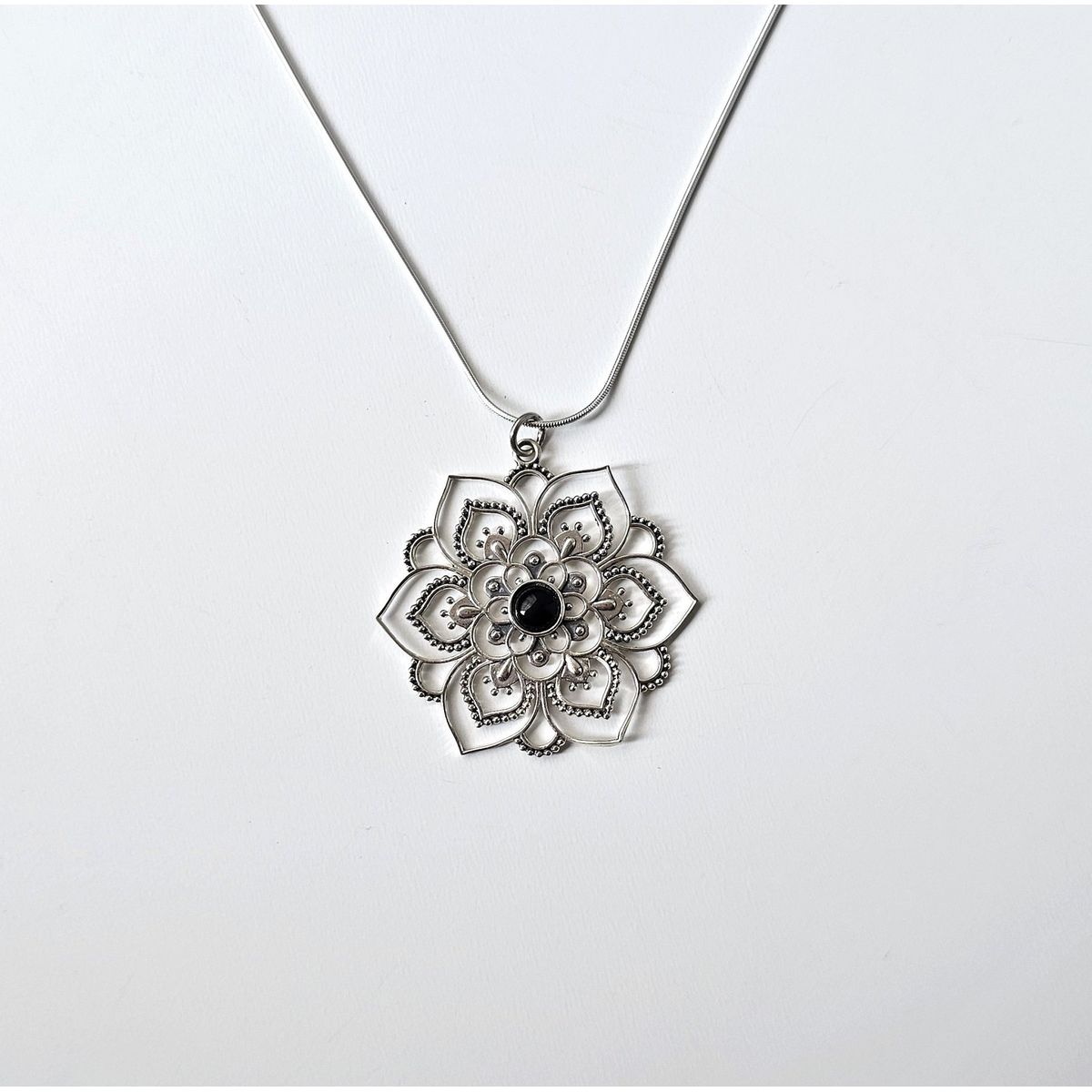 GENERICO - Colgante Big Mandala Turmalina