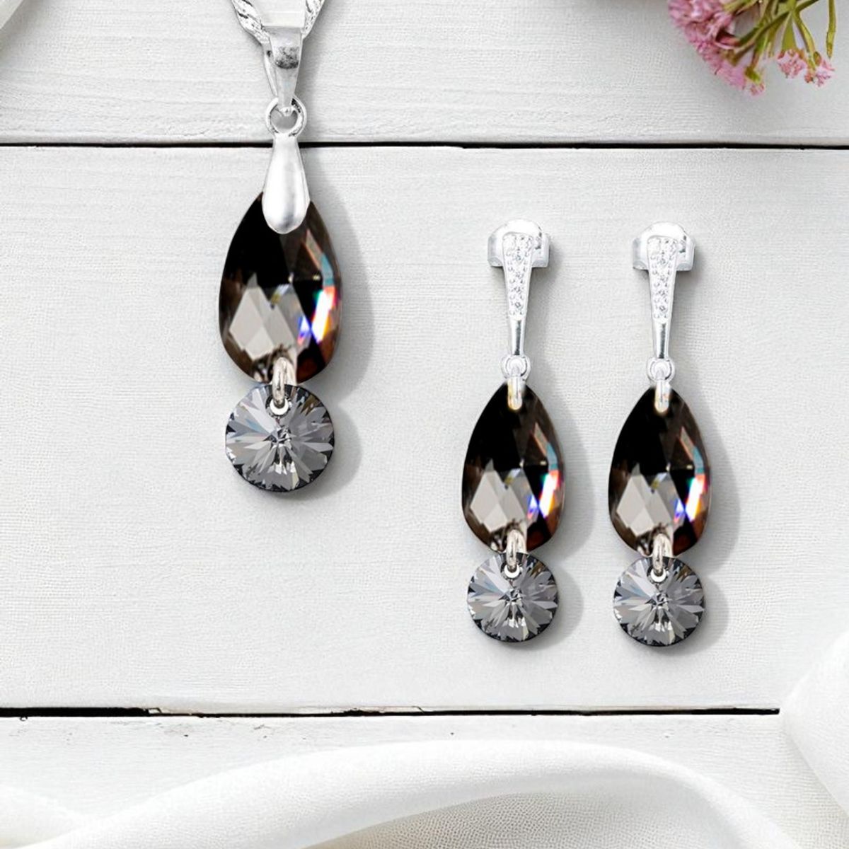 JOYAS MONTERO - Conjunto Manuela Plata 925 creado con cristales de Swarovski® Silver Night