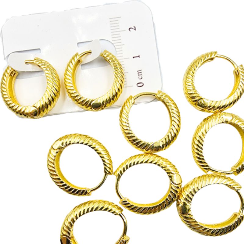 GENERICO - Set De 6 Pares De Bases De Aros Con Baño De Oro Modelos 8
