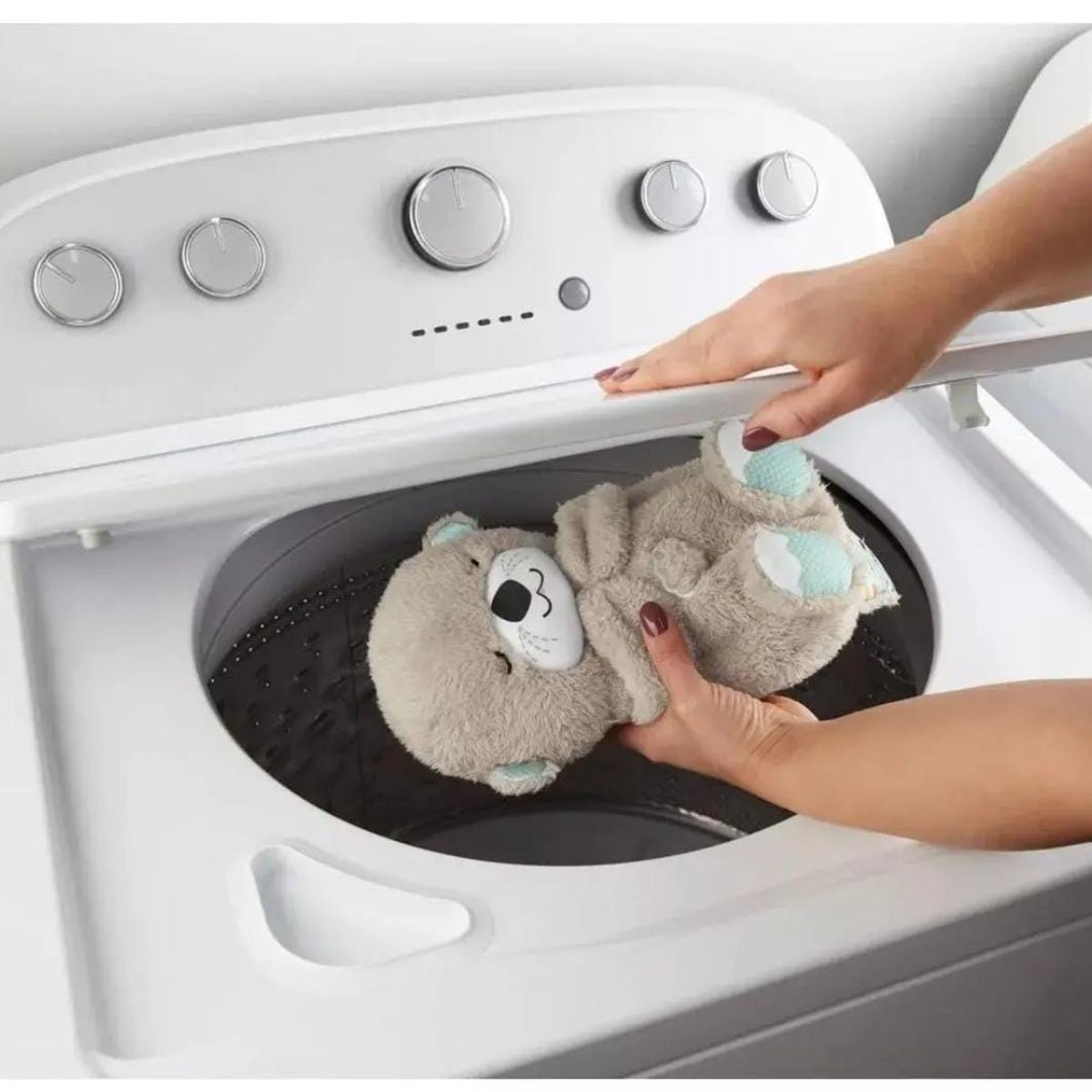 OEM - NUTRIA DE PELUCHE RELAJANTE CON LUZ PARA BEBE MARRON