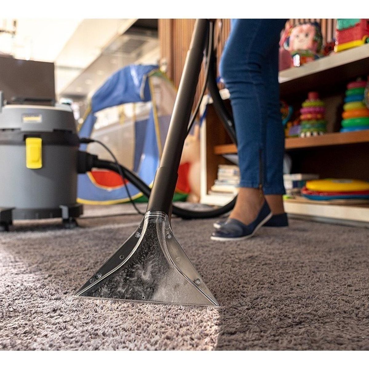 KARCHER - LAVADORA ASPIRADORA PUZZI 415 CLASSIC