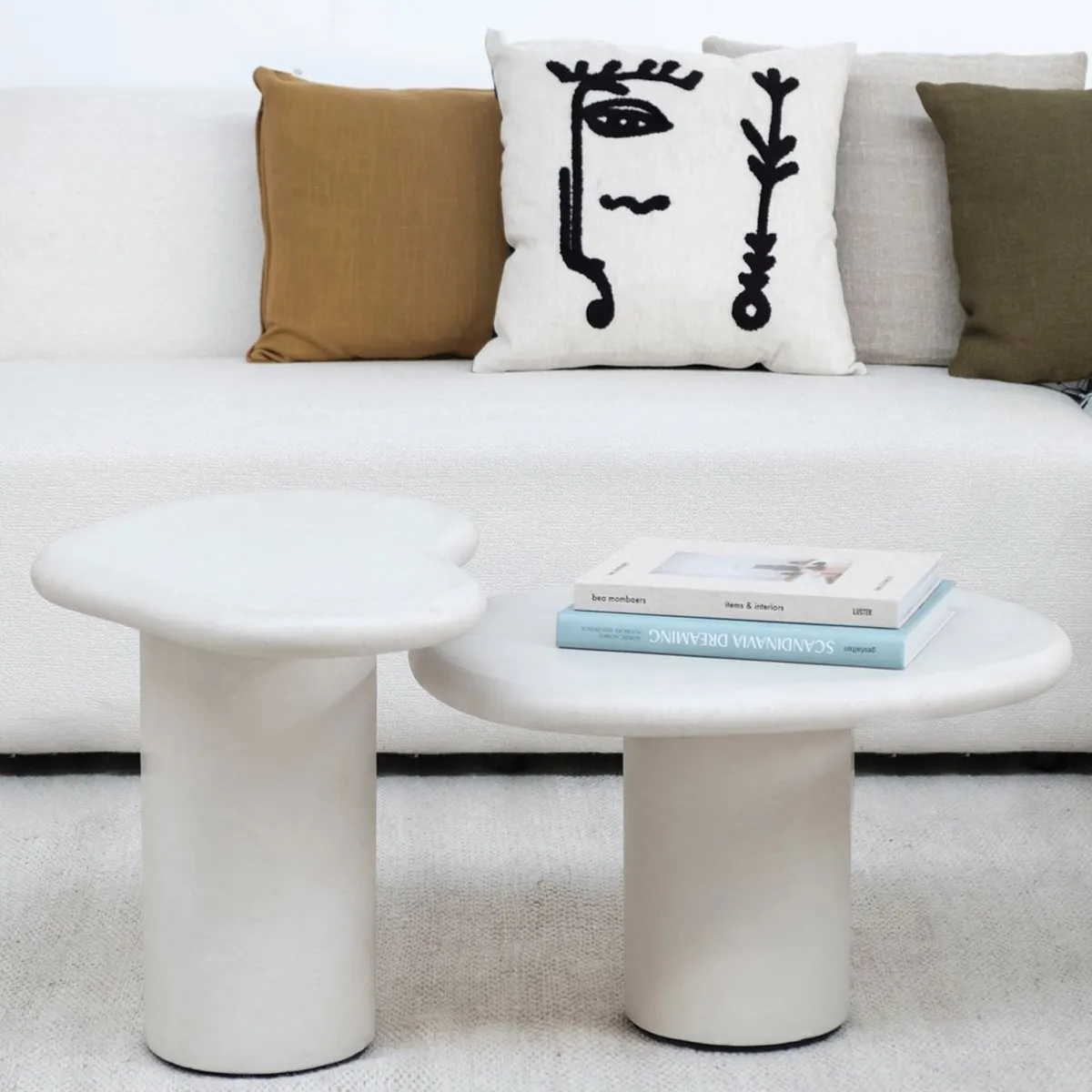 FORM DESIGN - Mesa Lateral Parikia 36 Blanco Form