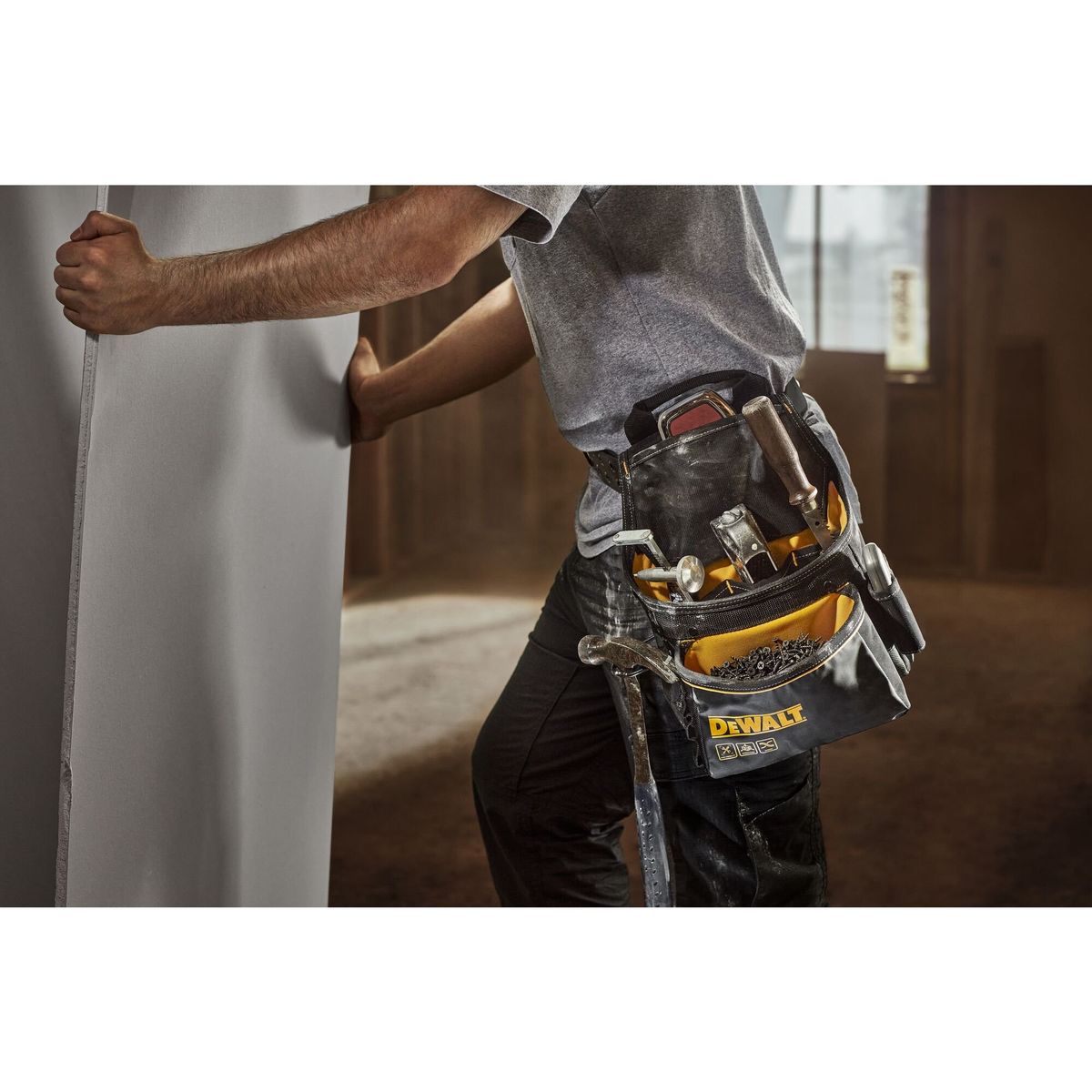 DEWALT - Bolso de herramientas DEWALT DWST540101