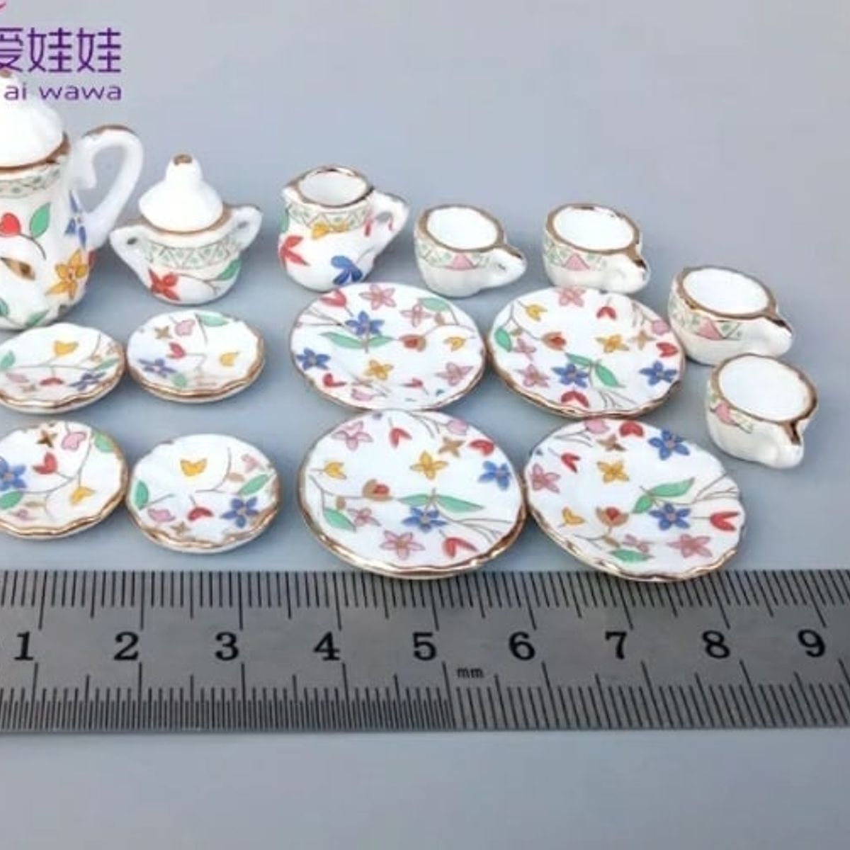 GENERICO - Caja juego de miniaturas de te de ceramica 1 a 2cm.