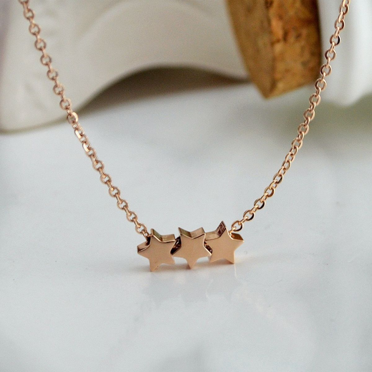 LUX JOYAS - Collar Baño Oro Rosado 18k 3 Estrellas