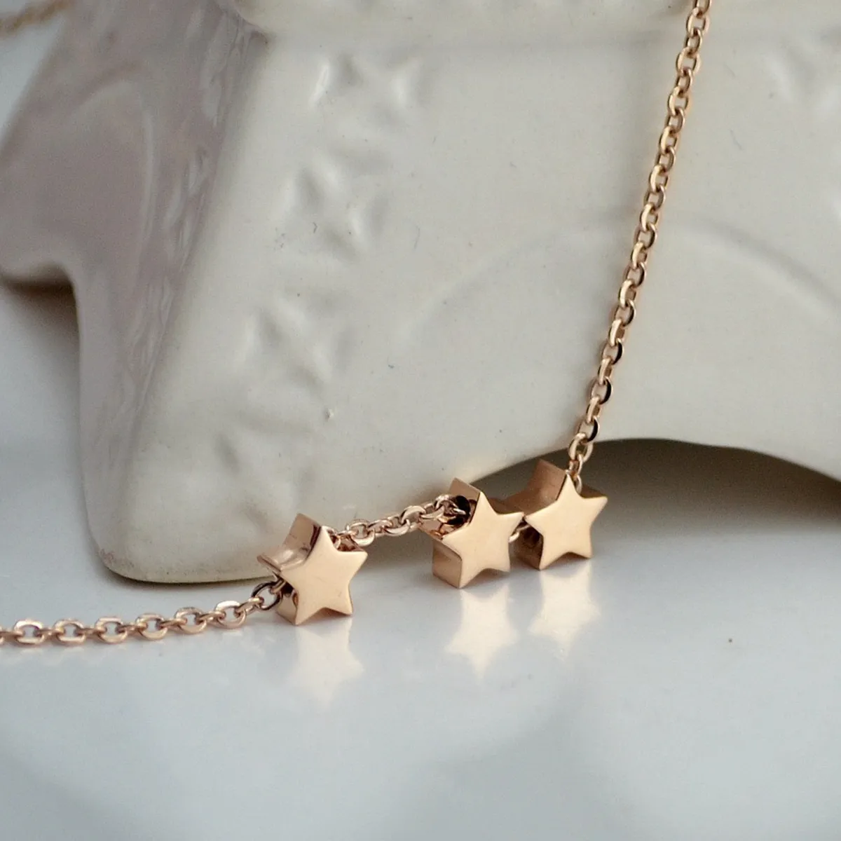 LUX JOYAS - Collar Baño Oro Rosado 18k 3 Estrellas