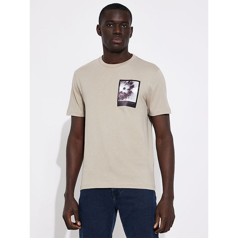CALVIN KLEIN - Polera Framed Flower Graphic Beige Calvin Klein