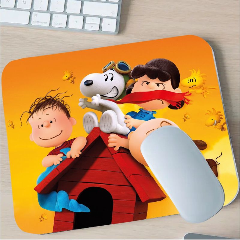 GENERICO - Mouse Pad  Charlie Brown y sus amigos, Peanuts, Snoopy    21 x 17 cm
