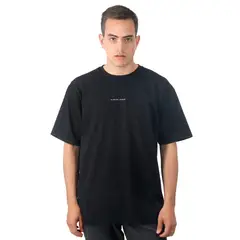 GATE ONE - Polera Manga Corta Negra Estampado Delantero y Trasero