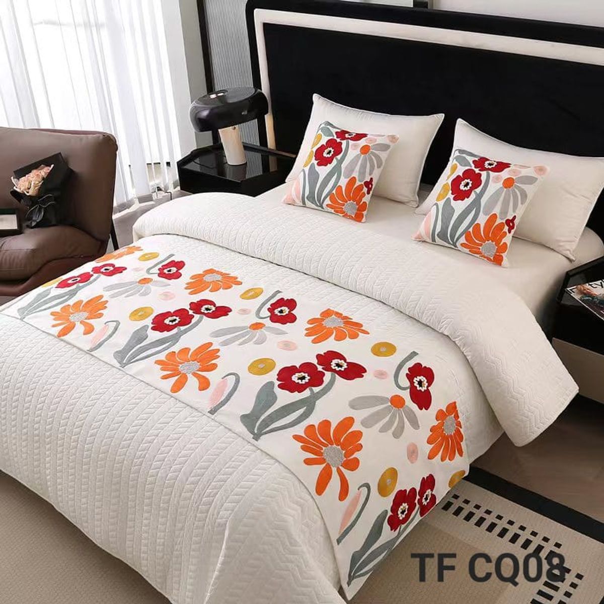 GENERICO - HERMOSOS SET DE PIECERAS BORDADAS CON DOS FUNDAS DE COJIN BORDADOS