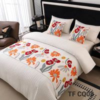 HERMOSOS SET DE PIECERAS BORDADAS CON DOS FUNDAS DE COJIN BORDADOS