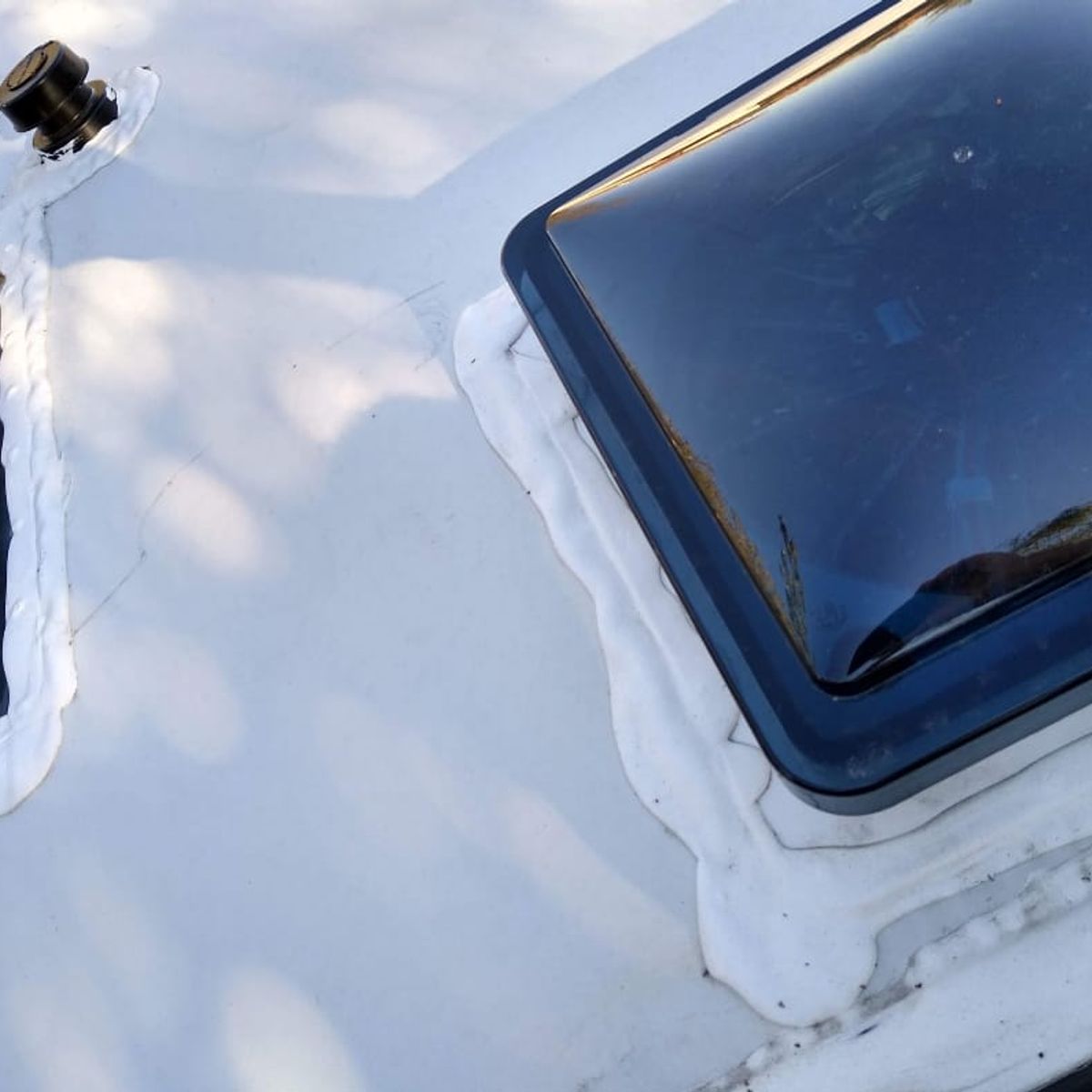 GENERICO - Silicona Autonivelante HENGS para Sellar Techos de Casas Rodantes