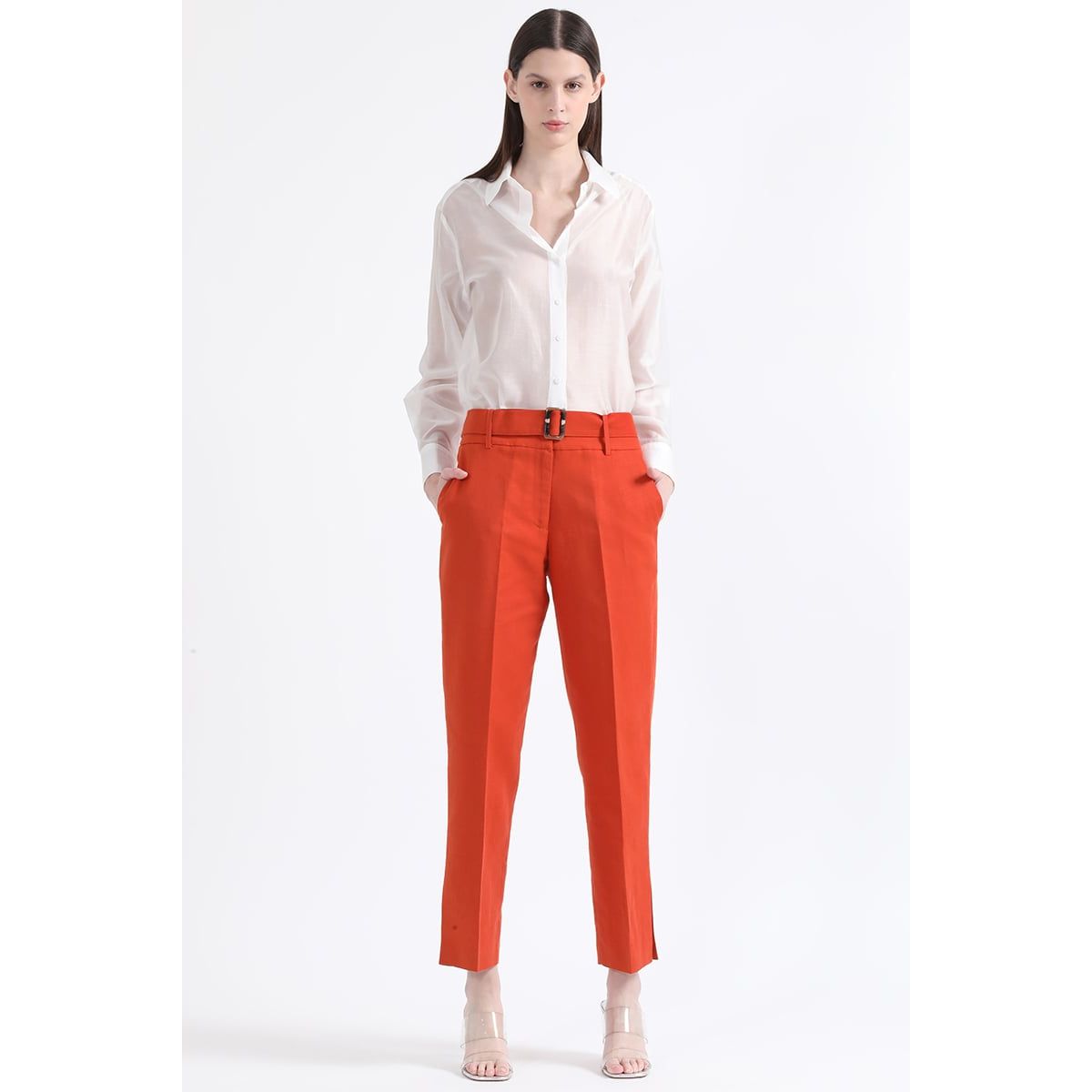 LIOLA - Pantalon Sastre Tiro Alto Con Cinturon, Lino, Oxido Liola