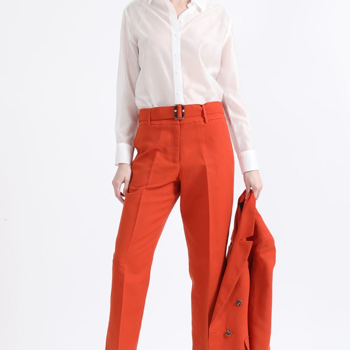 LIOLA - Pantalon Sastre Tiro Alto Con Cinturon, Lino, Oxido Liola