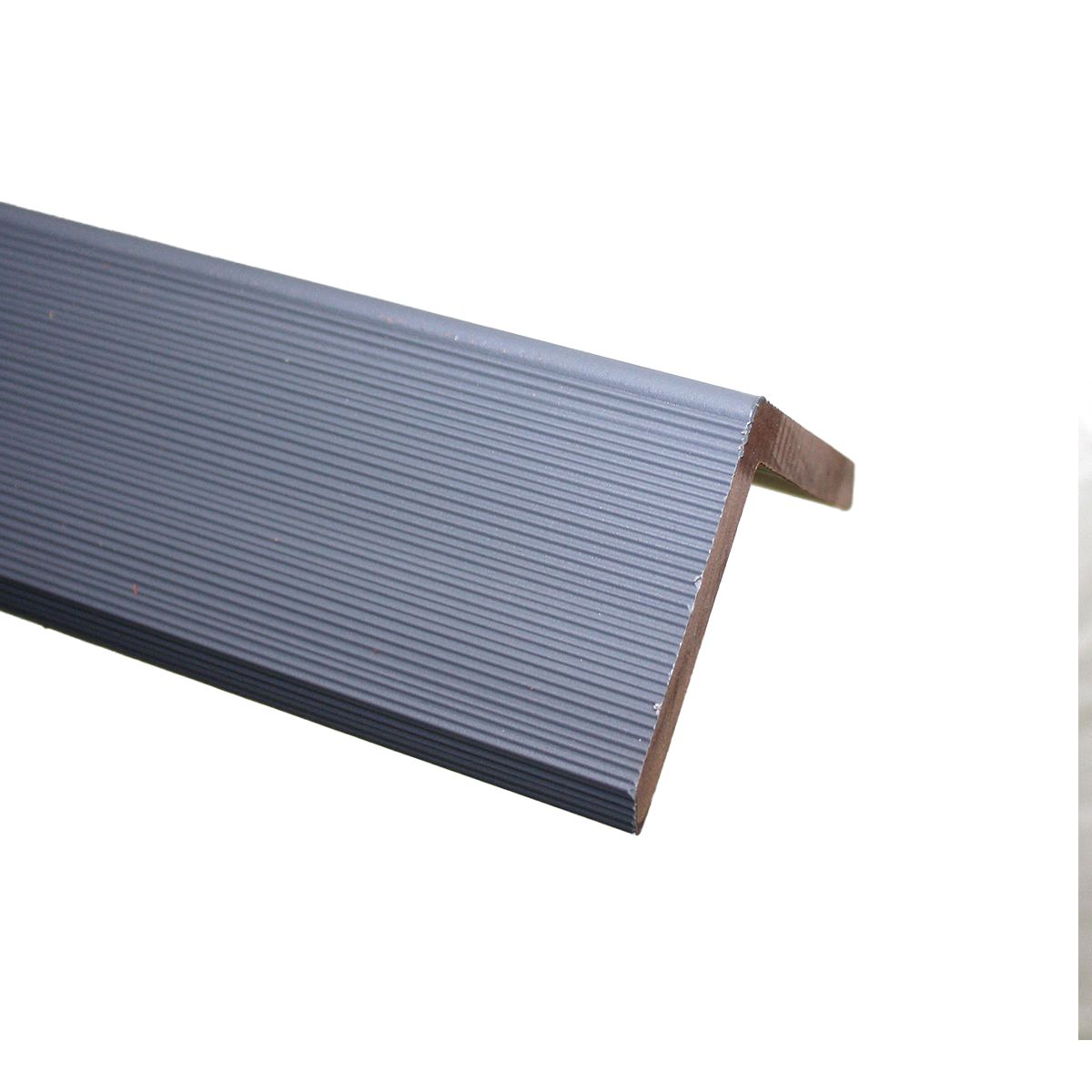 QRUBBER - Perfil para Wall Panel WPC Gris claro 2,4mts x 5,5cm QRubber