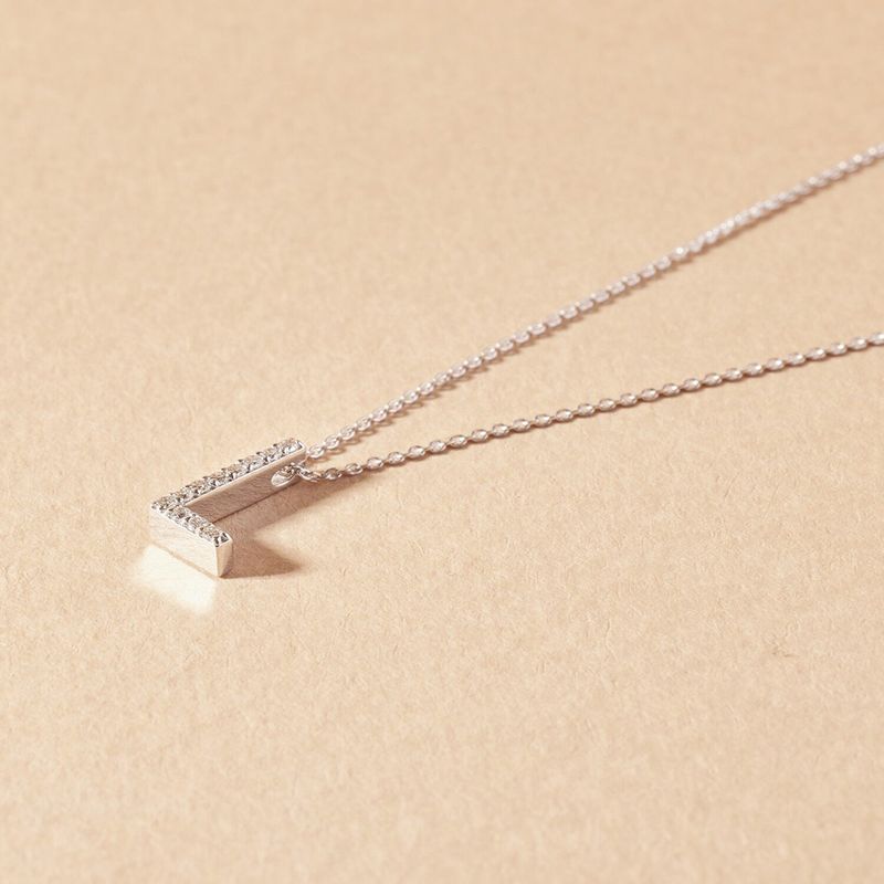JB JOYAS BARON - Collar Oro Blanco 18kt Letra L Diamante 6Pts - Danielle Costantini