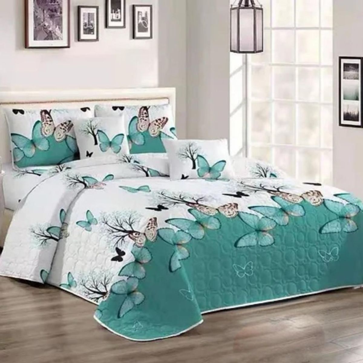 GENERICO - CUBRECAMA QUILT DE VERANO 1.5 PLAZAS CON DISEÑO MARIPOSAS TURQUESAS TF