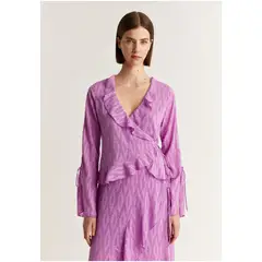 SCALPERS - Blusa Plumeti Bajo Asimétrico Lilac