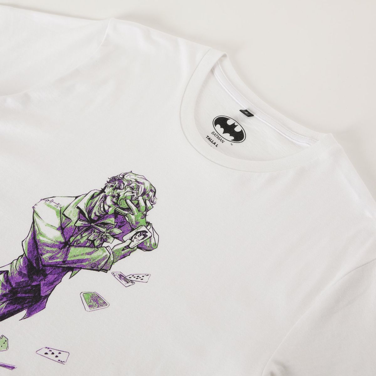 DC COMICS - Polera Manga Corta Hombre Prince of Crime Blanco DC Comics