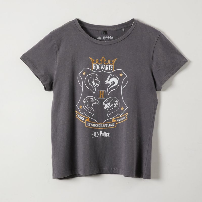 WARNER BROSS - Polera Manga Corta Mujer Escudo Negro Harry Potter