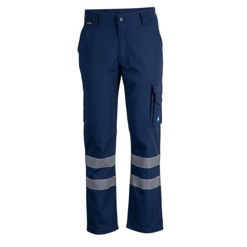 T-WORLD - Pantalón Cargo Alerce con Cinta Reflectiva Hombre