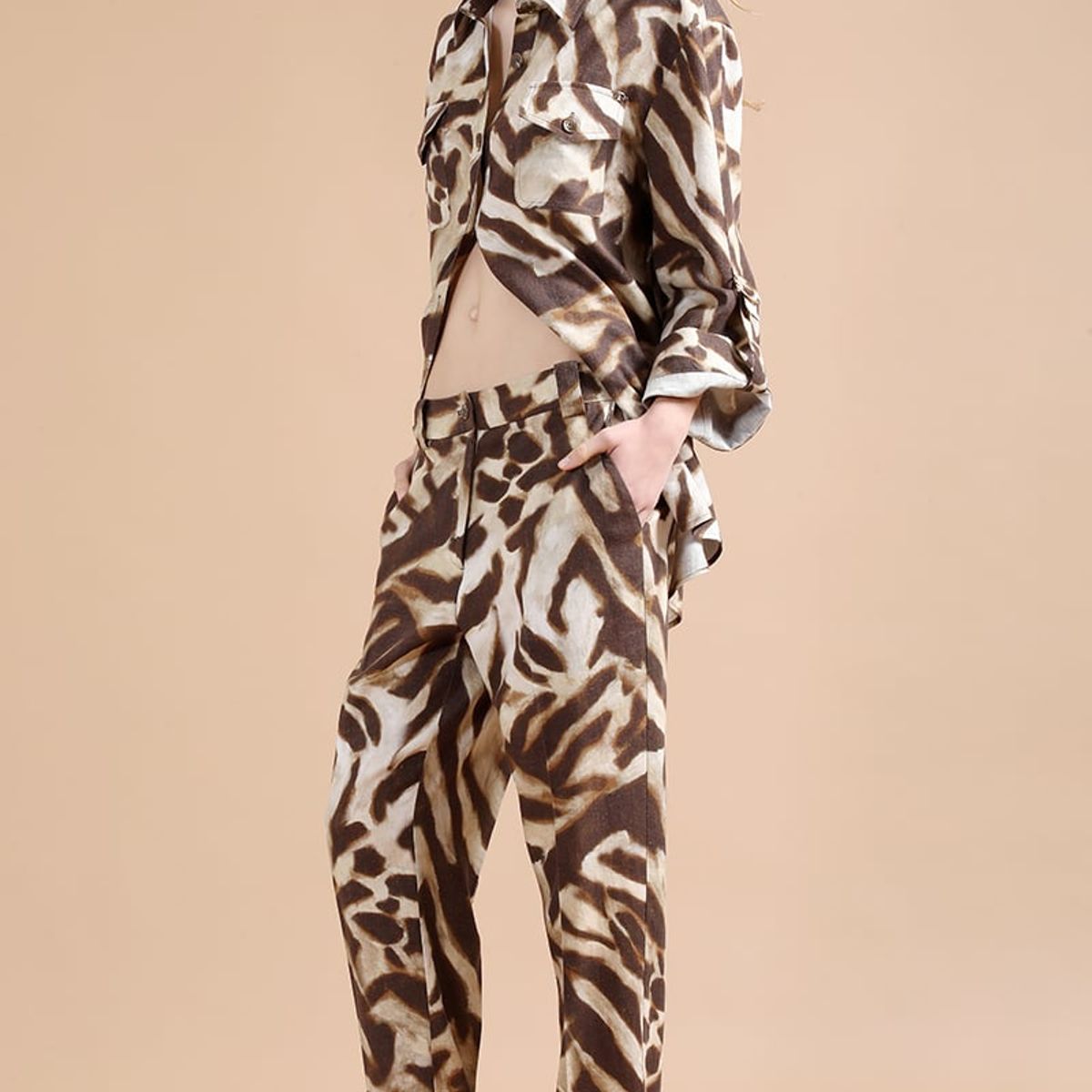 LIOLA - Pantalon Sastre, Con Lino, Animal Print, Cafe Liola