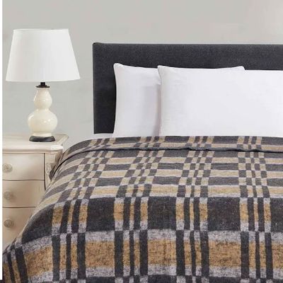 Imagen 2 del producto Frazada Termica Escocesa PACK 2 Roja/Café 1,5 plazas 450g