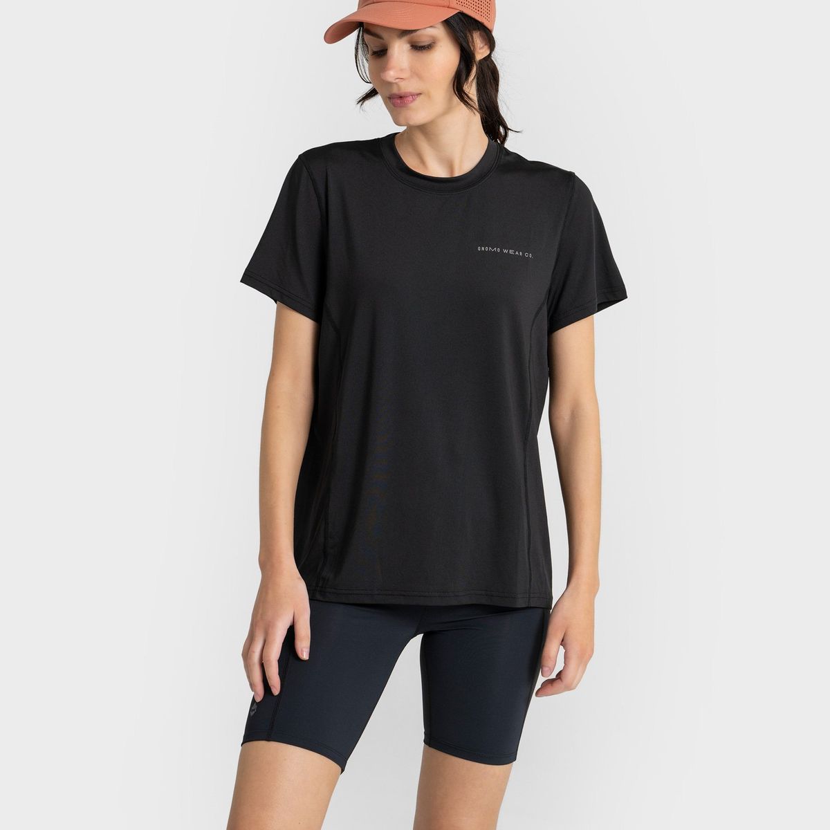 GNOMO - Polera Dryfit Andor Mujer Gnomo