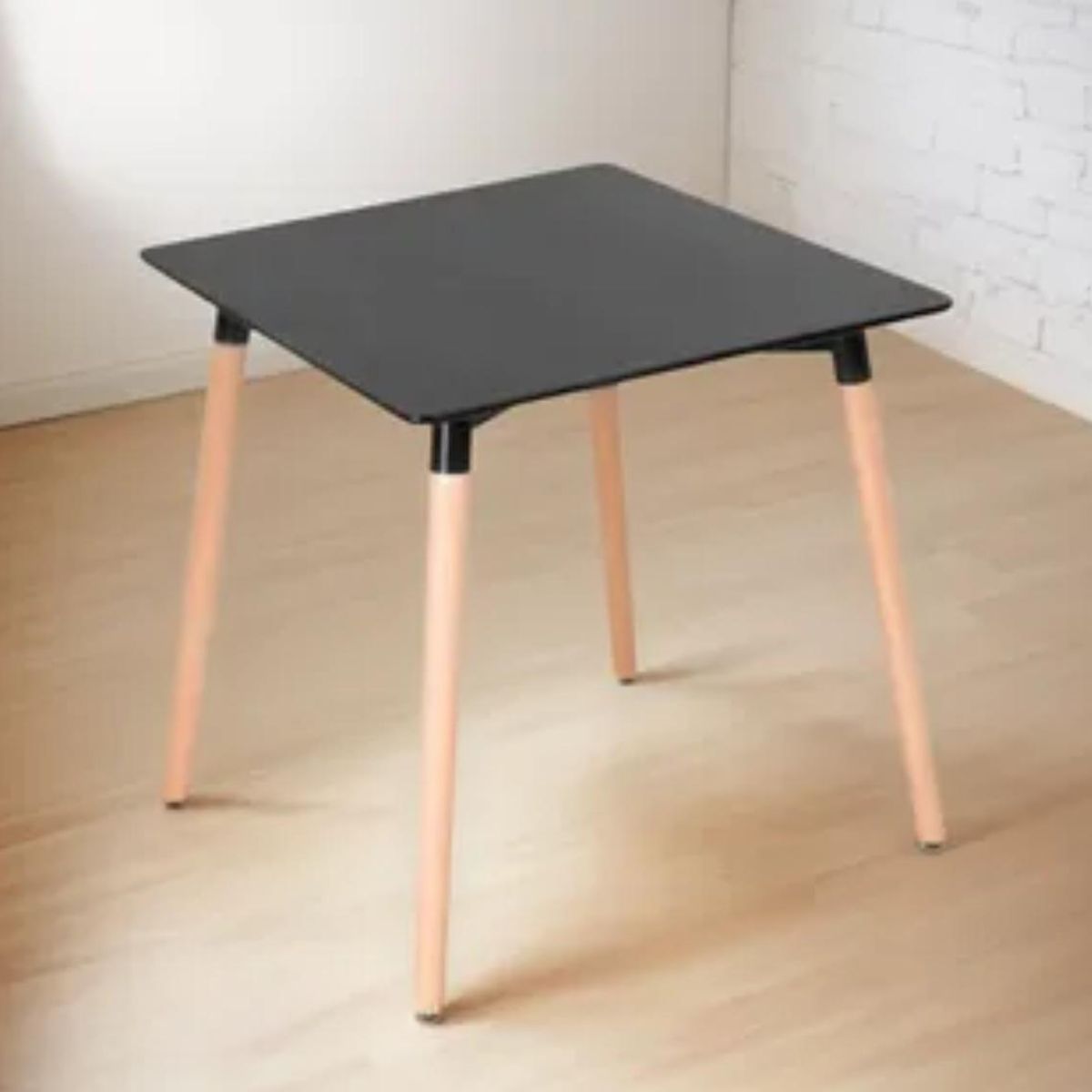 HABITA2 CHILE - Mesa MDF Cuadrada Negra 80x80 cm