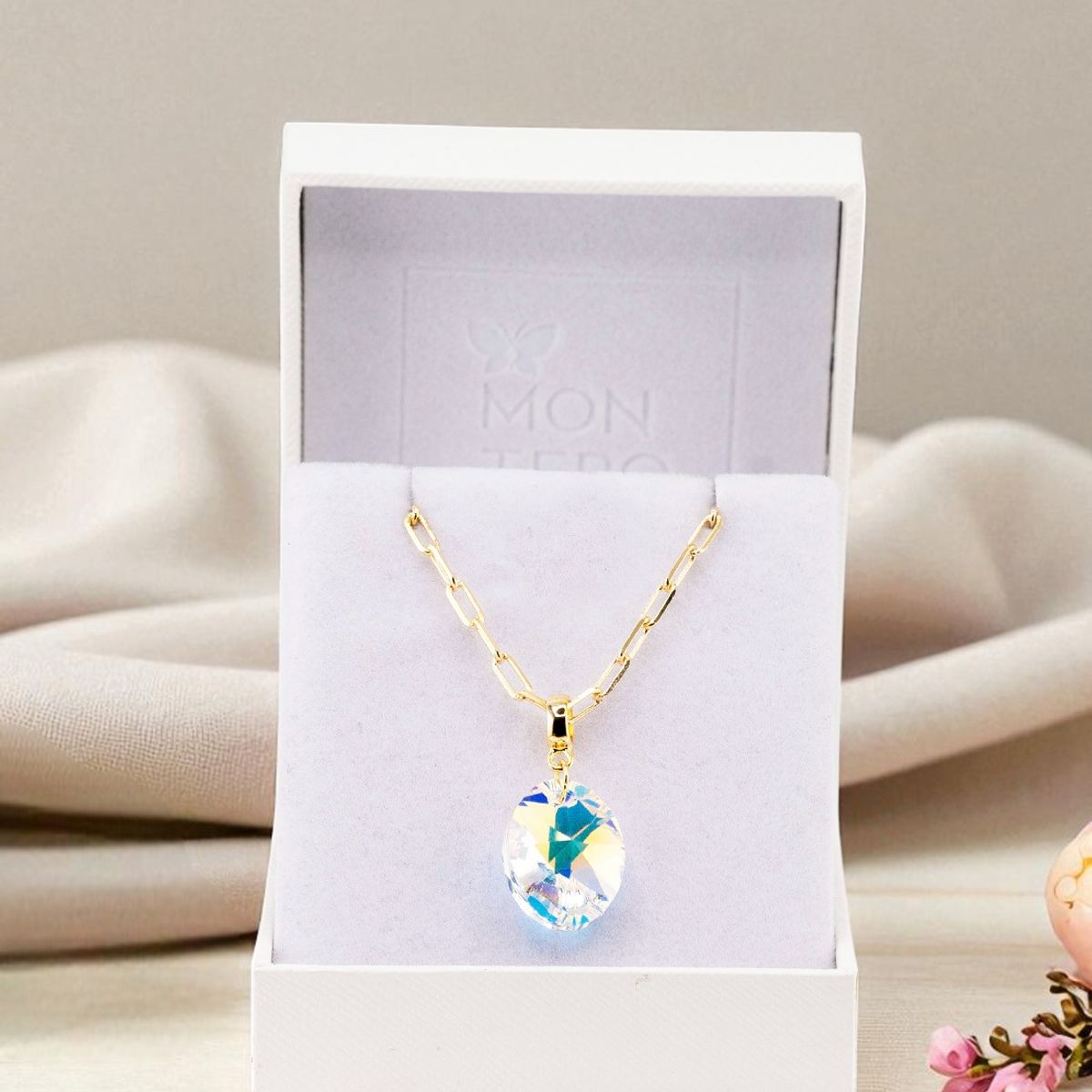 JOYAS MONTERO - Collar Chiara Praga Gold 24K creado cristales de Swarovski® Aurora Boreal