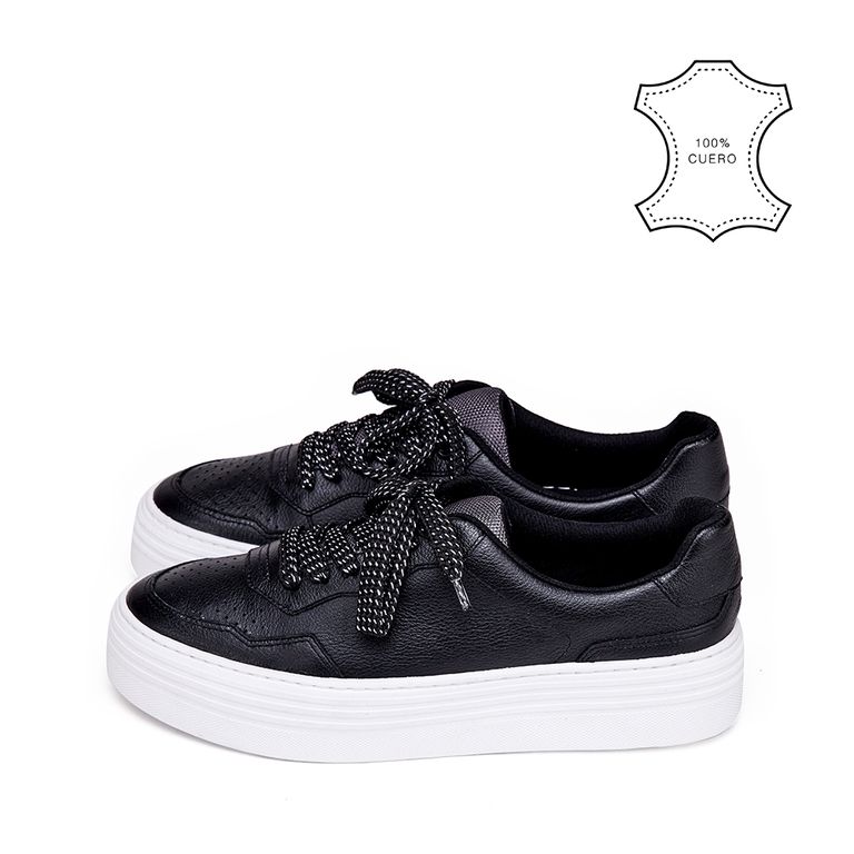 Zapatilla gabriela cuero negro