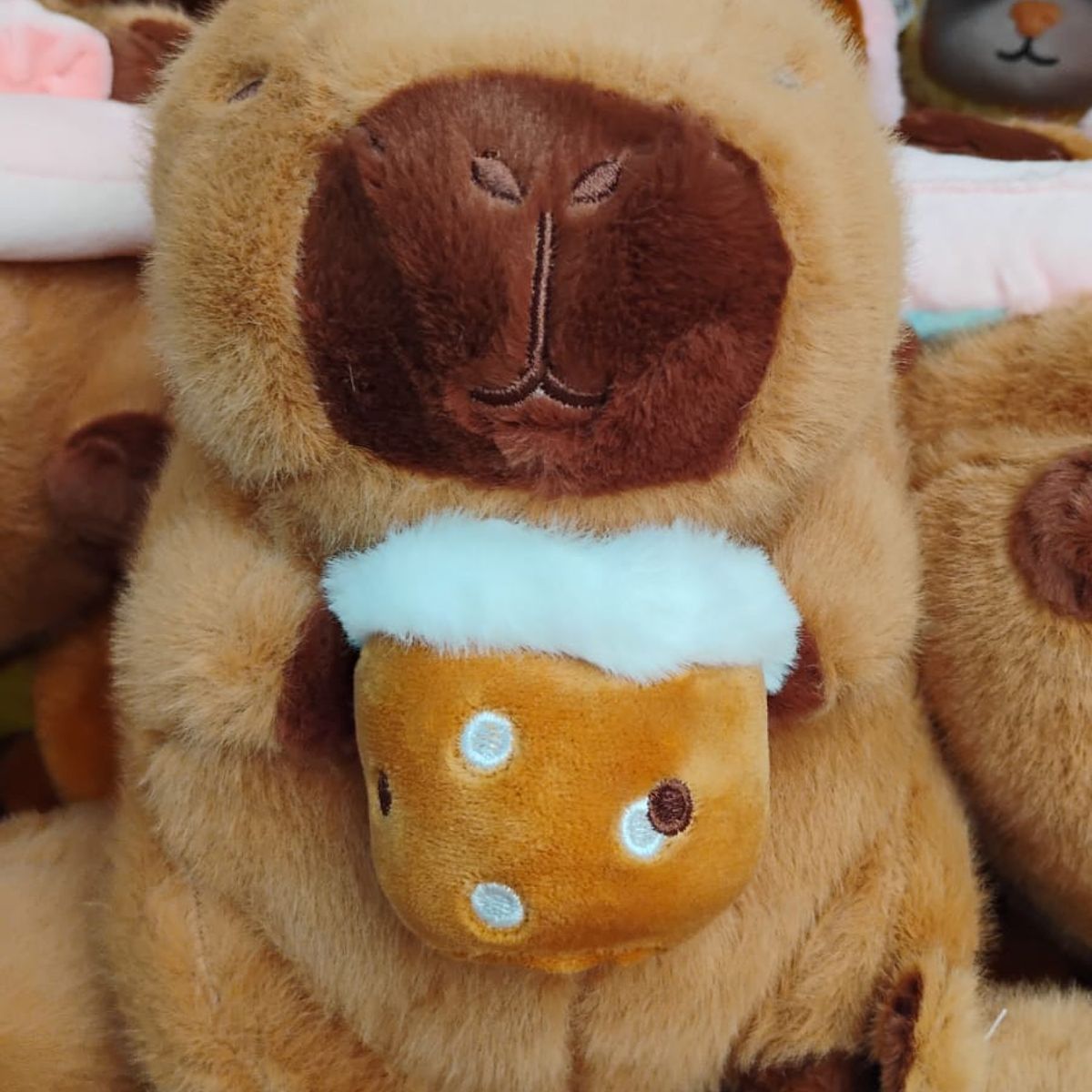 GENERICO - HERMOSOS PELUCHES DE ANIMAL CAPYBARA DE 23CM DISEÑO NUECES